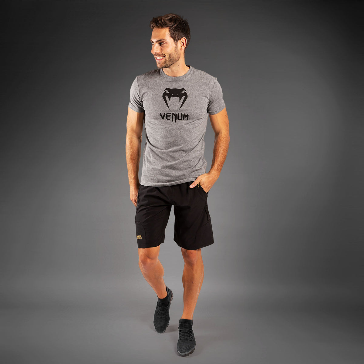 Imagen de catálogo: Playera Venum Classic · Gris